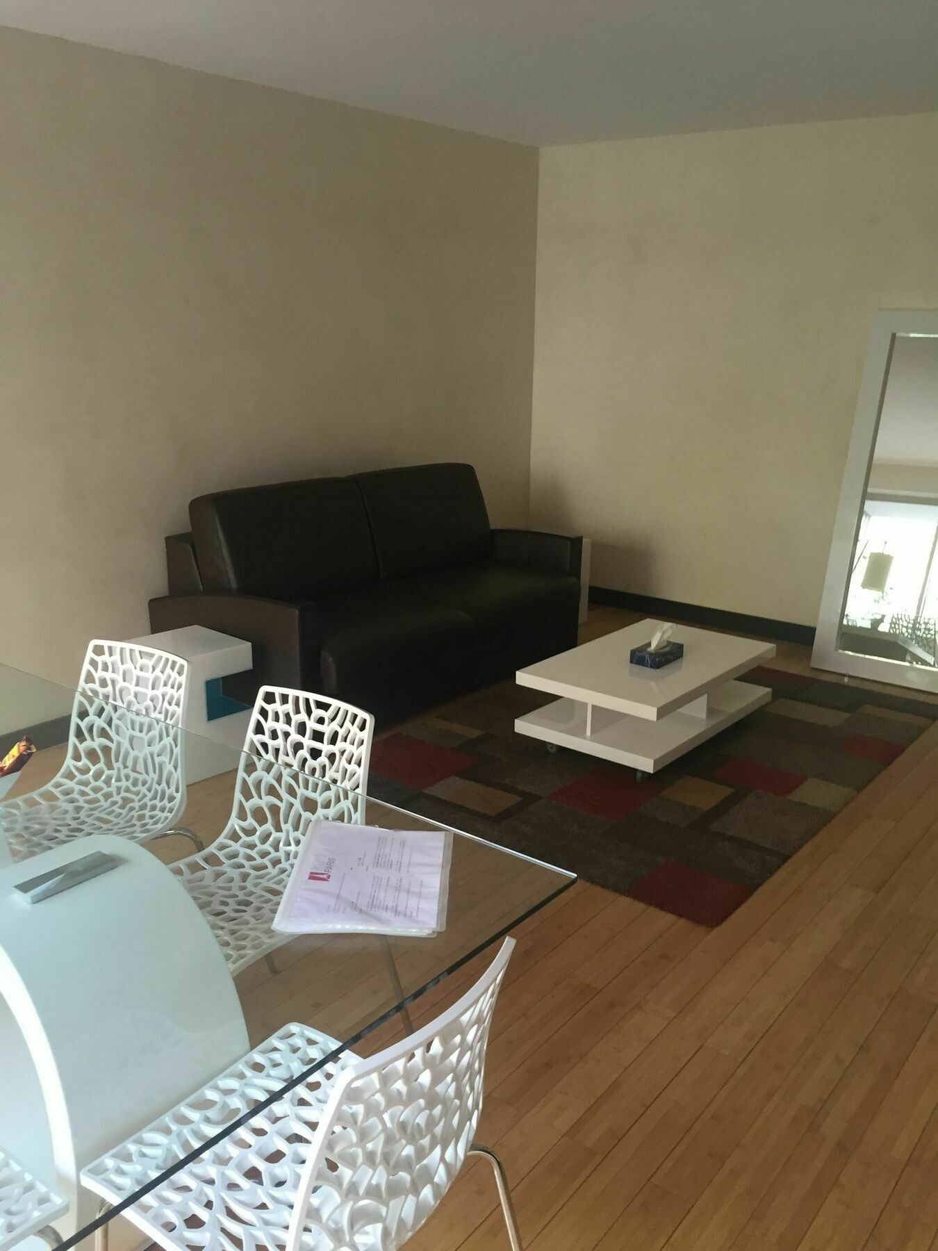 Short Stay Paris Apartments Ngoại thất bức ảnh